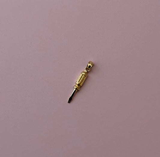 10k Screwdriver Pendant