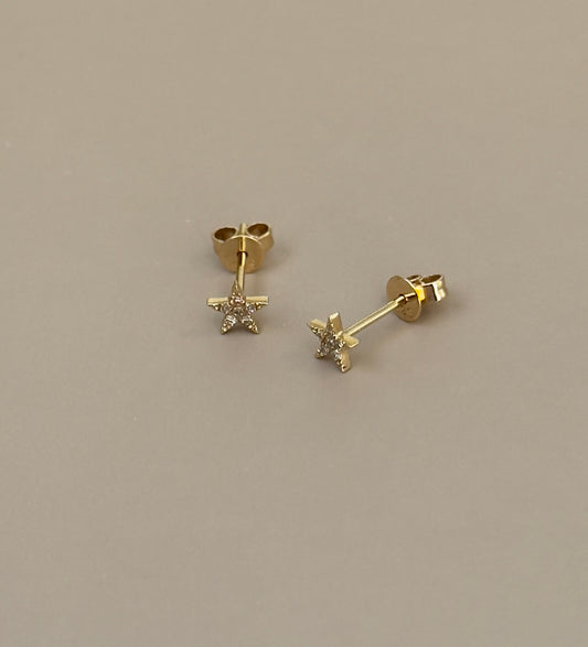 14k Diamond Star Stud Earrings