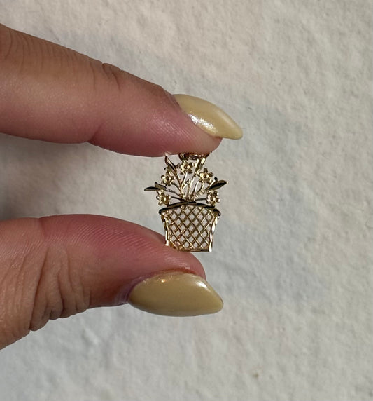 14k Flower Basket Pendant