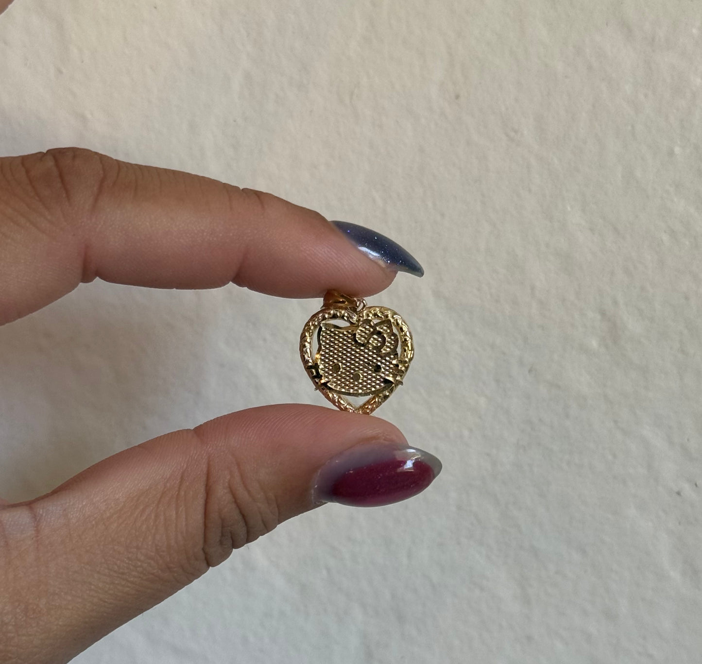 14k HK Heart Pendant